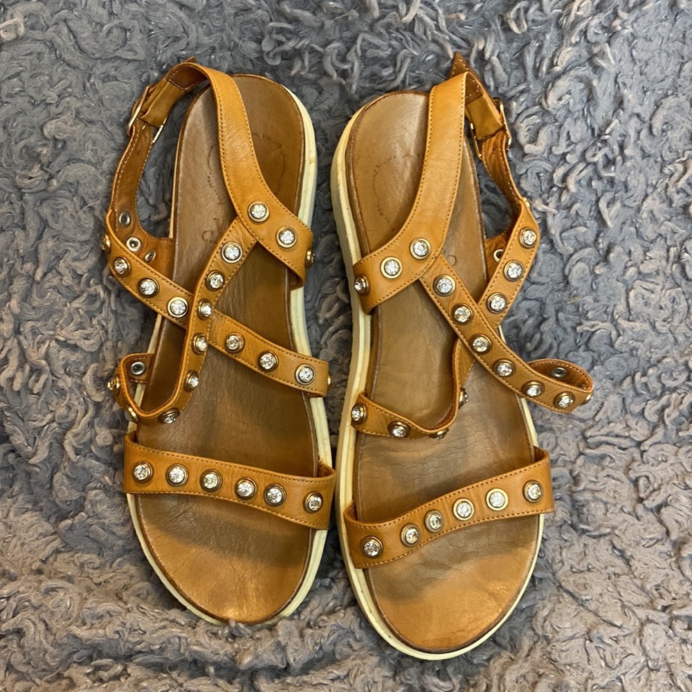 Vince Camuto sandals